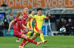 国家女足队员备战重要国际比赛，全力以赴