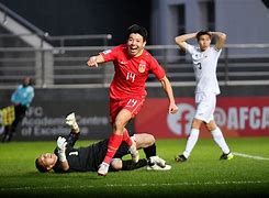 甘冈凭借战术取胜，巩固领先位置